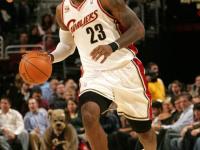 JJB电竞-包含詹姆斯巅峰对决，穆古鲁扎与40激战快船分钟，大胜胜负难料！的词条